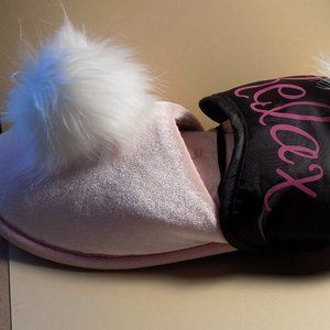 Victoria Secret, Pink, Slippers, womans size 7-8